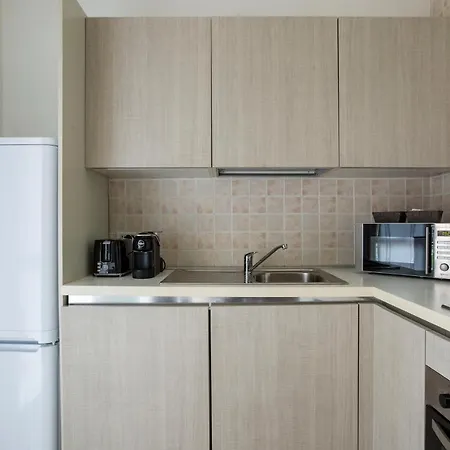 Apartment Moderno Spazioso E A 2 Passi Dal