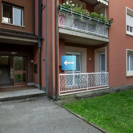 Large And Modern - Parking And Balcony - Nearby Daire Longone al Segrino